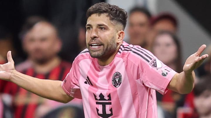 Jordi Alba will retire at the end of the 2025 MLS season.