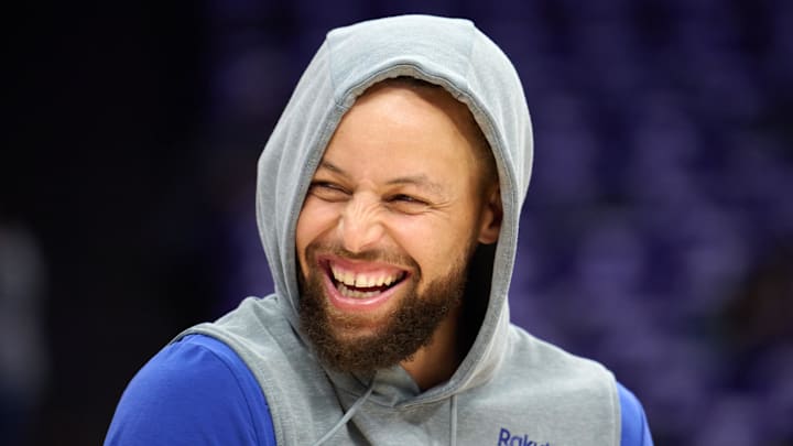 Stephen Curry has a contract decision to make this offseason