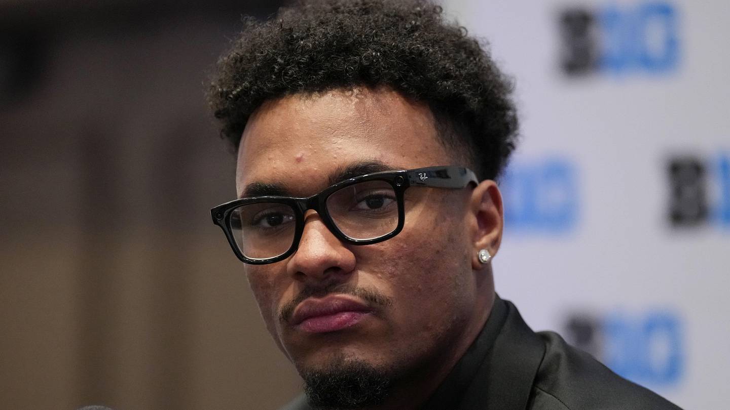 Oregon Rookies Get Good and Bad NFL News Before Training Camp