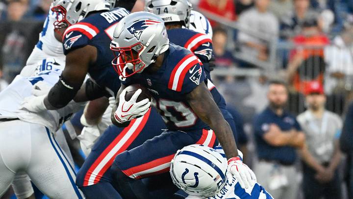 Aug 13, 2026; Foxborough, Massachusetts, USA; New England Patriots running back Jam Miller (30) runs the ball against Indianapolis Colts cornerback Cam Taylor-Britt (26) during the first half at Gillette Stadium. Mandatory Credit: Eric Canha-Imagn Images Aug 13, 2026; Foxborough, Massachusetts, USA; New England Patriots running back Jam Miller (30) runs the ball against Indianapolis Colts cornerback Cam Taylor-Britt (26) during the first half at Gillette Stadium. Mandatory Credit: Eric Canha-Imagn Images