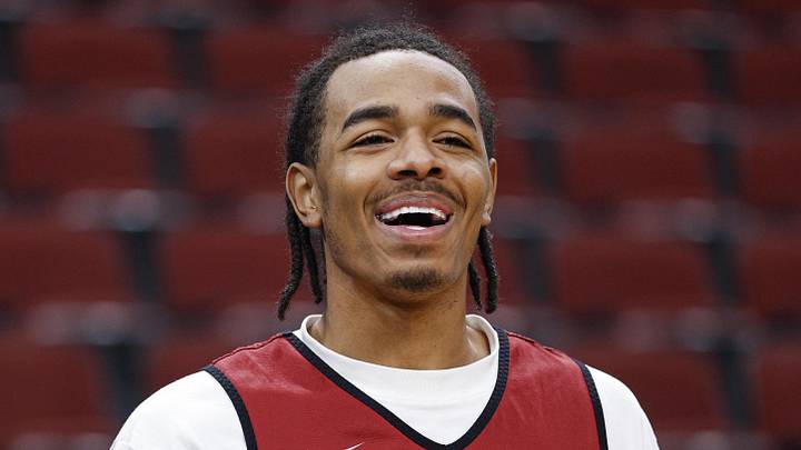 Mar 26, 2026; Chicago, IL, USA; Alabama Crimson Tide guard Labaron Philon (0) reacts during a practice session ahead of the Midwest regional of the men's 2026 NCAA Tournament at United Center. Mandatory Credit: Kamil Krzaczynski-Imagn Images Mar 26, 2026; Chicago, IL, USA; Alabama Crimson Tide guard Labaron Philon (0) reacts during a practice session ahead of the Midwest regional of the men's 2026 NCAA Tournament at United Center. Mandatory Credit: Kamil Krzaczynski-Imagn Images