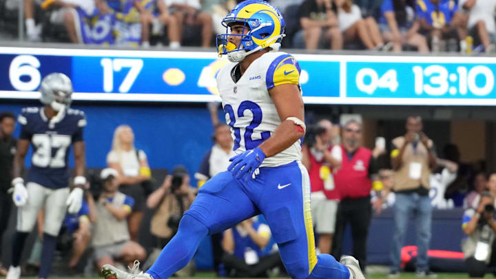 Aug 9, 2025; Inglewood, California, USA; Los Angeles Rams running back Cody Schrader (32) scores on a 9-yard touchdown reception in the fourth quarter against the Dallas Cowboys at SoFi Stadium. Mandatory Credit: Kirby Lee-Imagn Images Aug 9, 2025; Inglewood, California, USA; Los Angeles Rams running back Cody Schrader (32) scores on a 9-yard touchdown reception in the fourth quarter against the Dallas Cowboys at SoFi Stadium. Mandatory Credit: Kirby Lee-Imagn Images