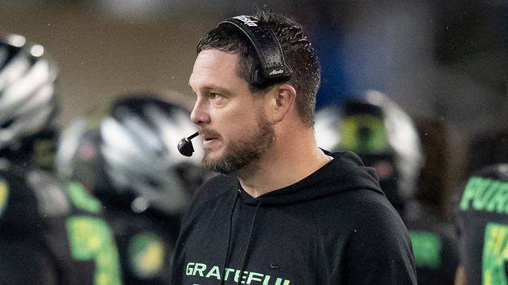 Oregon head coach Dan Lanning as the Oregon Ducks host the Wisconsin Badgers on Oct. 25, 2025, at Autzen Stadium in Eugene, Oregon. Oregon head coach Dan Lanning as the Oregon Ducks host the Wisconsin Badgers on Oct. 25, 2025, at Autzen Stadium in Eugene, Oregon.