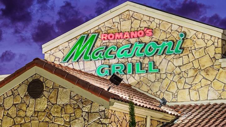 Exterior of a Romano's Macaroni Grill location in Orlando, one of several once-popular chains that have since faded from the dining scene. 