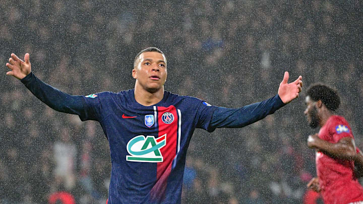 Mbappé segue como o principal nome do PSG na temporada 