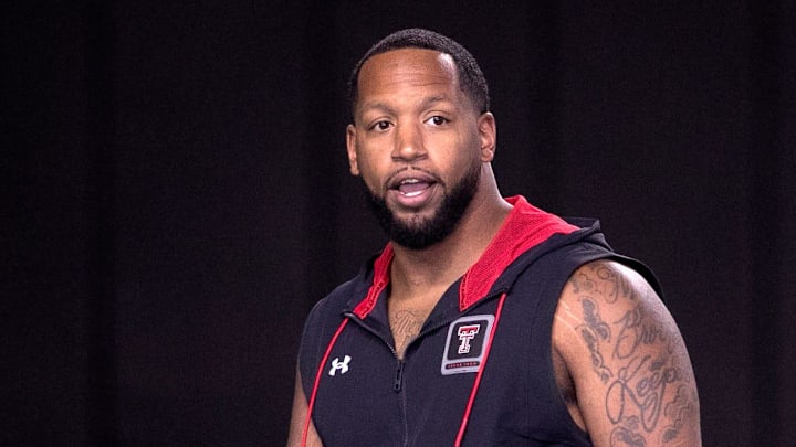 Notre Dame is looking for a new general manager, and James Blanchard is the favorite for the Fighting Irish.