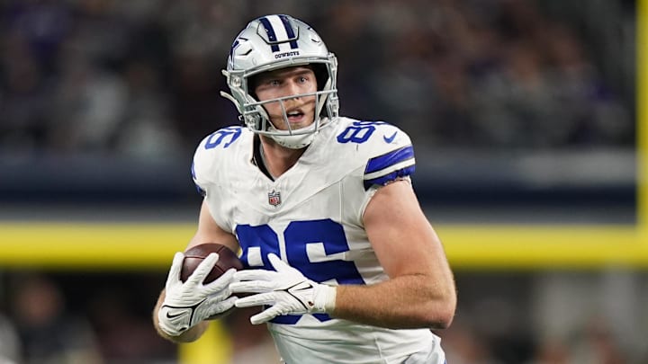 Dallas Cowboys tight end Luke Schoonmaker