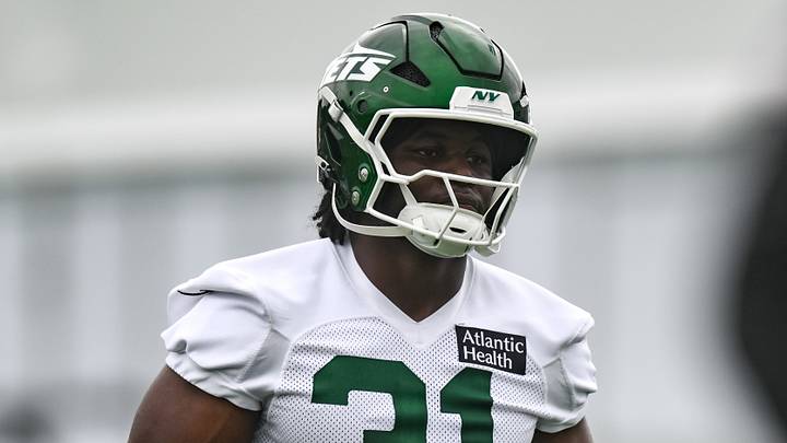 New York Jets edge David Bailey