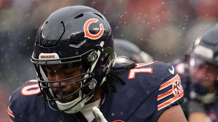 Chicago Bears offensive lineman Braxton Jones