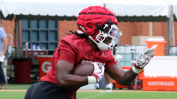 Oklahoma running back Tory Blaylock