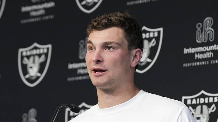 Las Vegas Raiders quarterback Fernando Mendoza