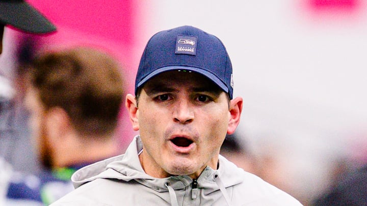 Mike Macdonald of the Seattle Seahawks on the sidelines Mike Macdonald of the Seattle Seahawks on the sidelines
