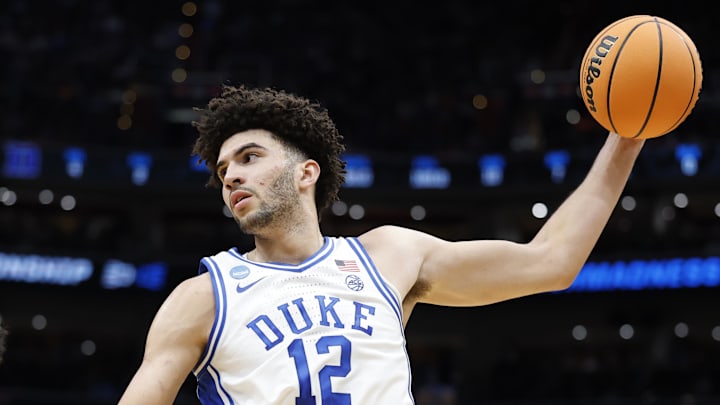 Duke star Cameron Boozer won the 2026 Naismith Player of the Year award.