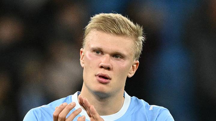 Erling Haaland claps his hands before a Man City match Erling Haaland claps his hands before a Man City match