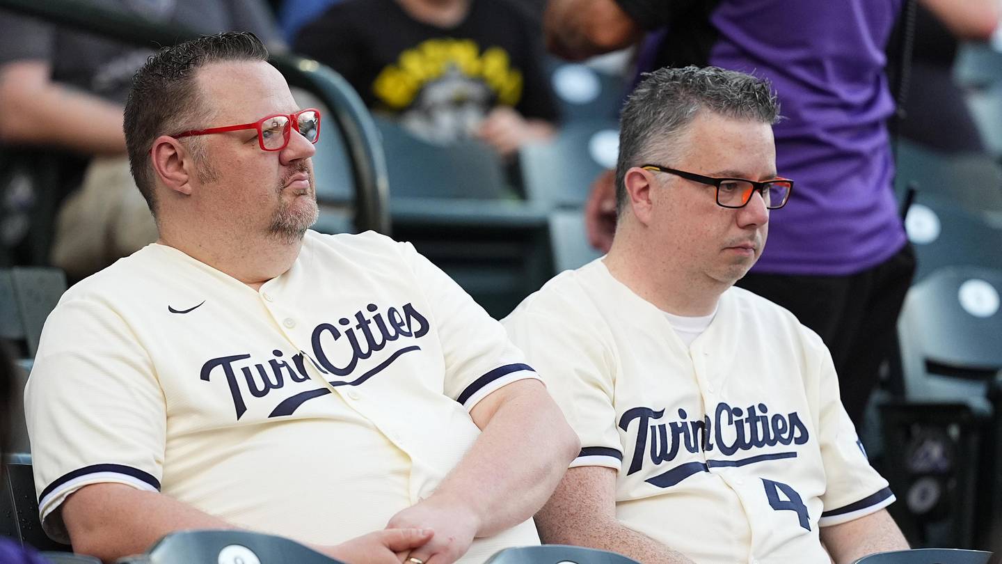 Tom Pohlad's latest attempt to win back Twins fans is missing the point