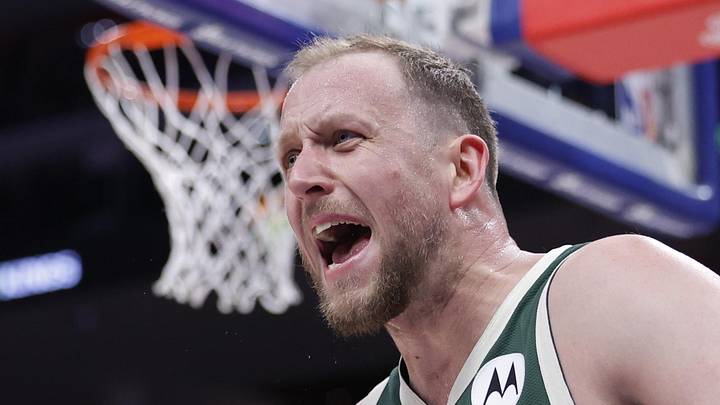 Milwaukee Bucks guard Joe Ingles (7) reacts in the second half against the Detroit Pistons at Little Caesars Arena on March 27, 2023.