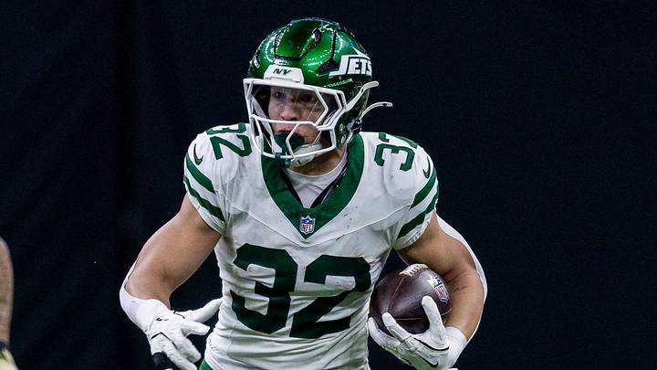 New York Jets running back Isaiah Davis New York Jets running back Isaiah Davis