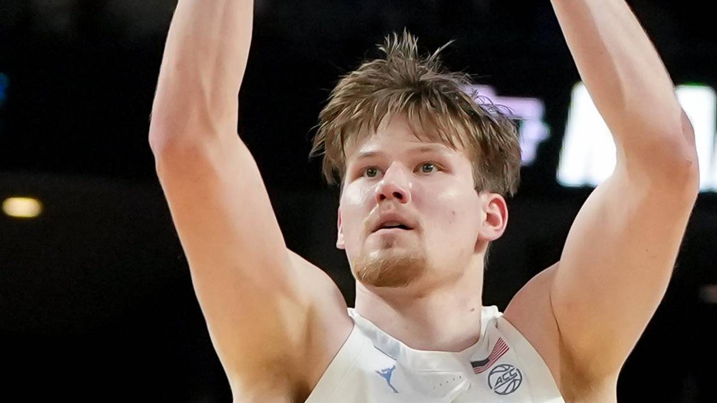 Henri Veesaar's NBA Draft Stock Drops Into Second Round Following Risky Decision