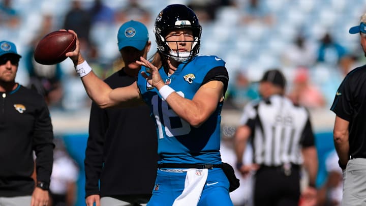 Jacksonville Jaguars quarterback Trevor Lawrence (16) warms up before an NFL football matchup Sunday, Dec. 1, 2024 at EverBank Stadium in Jacksonville, Fla. [Corey Perrine/Florida Times-Union]