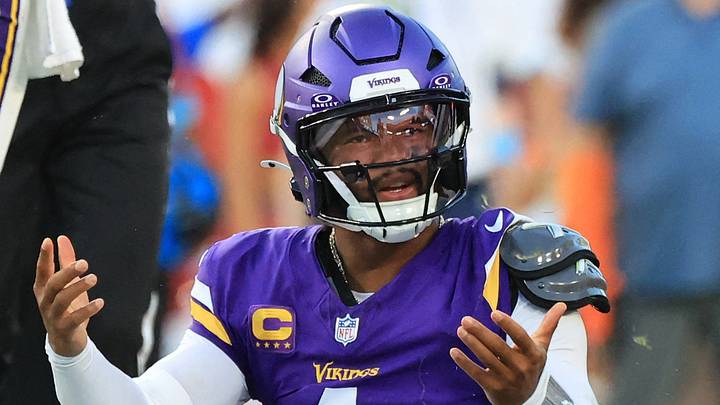 Minnesota Vikings quarterback Kyler Murray Minnesota Vikings quarterback Kyler Murray