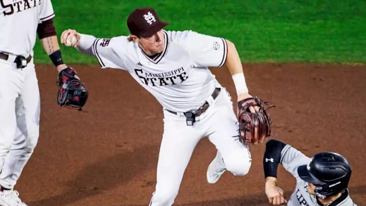 Mississippi State Infielder Ryder Woodson (#9) during the game between the Lipscomb Bison and the Mississippi State Bulldogs at Dudy Noble Field at Polk-Dement Stadium in Starkville, MS.