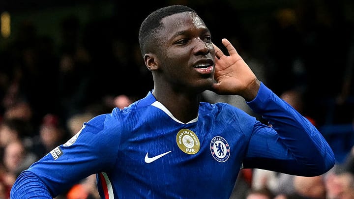 Moisés Caicedo is among those who will return to the Chelsea XI.