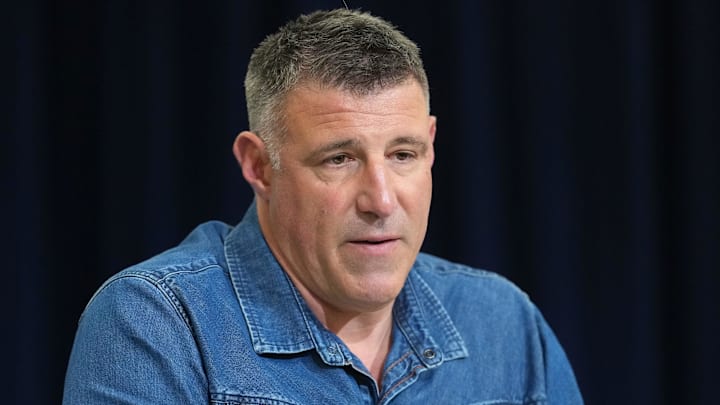 Feb 25, 2026; Indianapolis, IN, USA; New England Patriots coach Mike Vrabel speaks during the NFL Scouting Combine at the Indiana Convention Center. Mandatory Credit: Kirby Lee-Imagn Images Feb 25, 2026; Indianapolis, IN, USA; New England Patriots coach Mike Vrabel speaks during the NFL Scouting Combine at the Indiana Convention Center. Mandatory Credit: Kirby Lee-Imagn Images