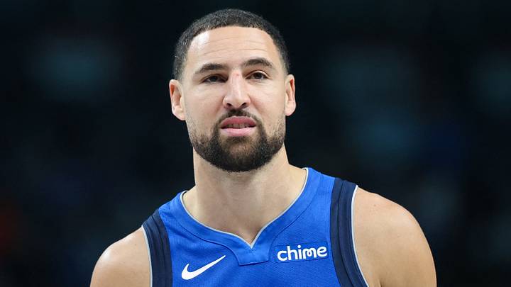 Nov 5, 2025; Dallas, Texas, USA; Dallas Mavericks guard Klay Thompson (31) reacts against the New Orleans Pelicans during the first quarter at American Airlines Center. Mandatory Credit: Kevin Jairaj-Imagn Images Nov 5, 2025; Dallas, Texas, USA; Dallas Mavericks guard Klay Thompson (31) reacts against the New Orleans Pelicans during the first quarter at American Airlines Center. Mandatory Credit: Kevin Jairaj-Imagn Images