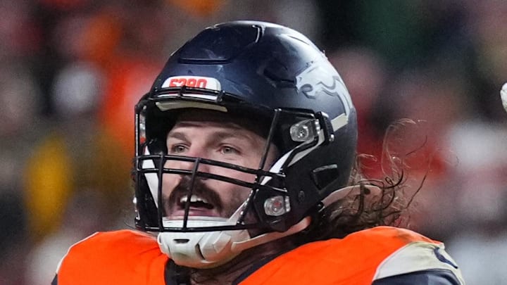 Dec 14, 2025; Denver, Colorado, USA; Denver Broncos linebacker Alex Singleton (49) celebrates defeating the Green Bay Packers during the fourth quarter at Empower Field at Mile High. Mandatory Credit: Ron Chenoy-Imagn Images Dec 14, 2025; Denver, Colorado, USA; Denver Broncos linebacker Alex Singleton (49) celebrates defeating the Green Bay Packers during the fourth quarter at Empower Field at Mile High. Mandatory Credit: Ron Chenoy-Imagn Images