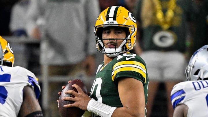 Green Bay Packers quarterback Jordan Love (10) looks to pass the ball during the game at the Dallas Cowboys. Green Bay Packers quarterback Jordan Love (10) looks to pass the ball during the game at the Dallas Cowboys.