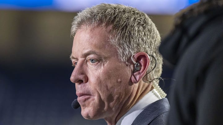 ESPN broadcaster Troy Aikman