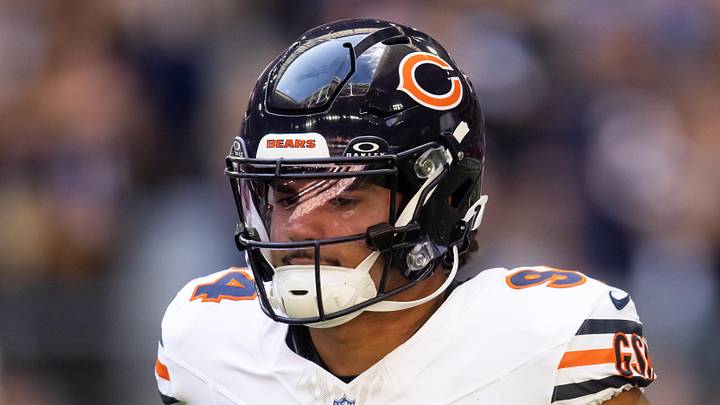 Chicago Bears defensive end Austin Booker