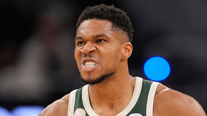 Milwaukee Bucks, Giannis Antetokounmpo, Bill Simmons, AJ Green Milwaukee Bucks, Giannis Antetokounmpo, Bill Simmons, AJ Green