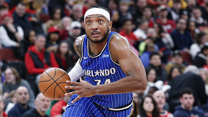 Jan 2, 2026; Chicago, Illinois, USA; Orlando Magic center Wendell Carter Jr. (34) drives to the basket against the Chicago Bulls during the second half at United Center. Mandatory Credit: Kamil Krzaczynski-Imagn Images Jan 2, 2026; Chicago, Illinois, USA; Orlando Magic center Wendell Carter Jr. (34) drives to the basket against the Chicago Bulls during the second half at United Center. Mandatory Credit: Kamil Krzaczynski-Imagn Images