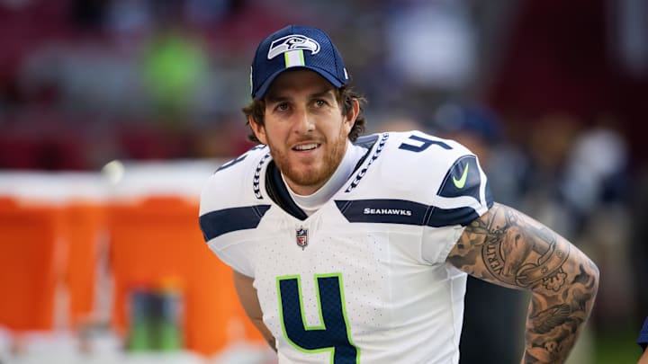 Seattle Seahawks punter Michael Dickson (4) against the Arizona Cardinals at State Farm Stadium.