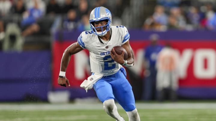 Detroit Lions quarterback Hendon Hooker (2) Detroit Lions quarterback Hendon Hooker (2)