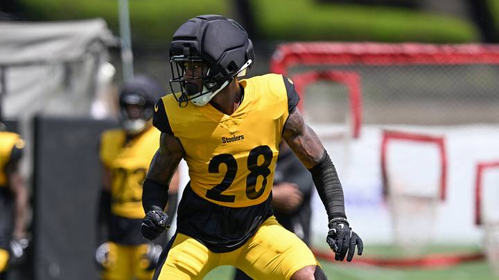 Aug 03, 2026; Latrobe, PA, USA; Pittsburgh Steelers safety Robert Spears-Jennings (28) participates in a practice session at Training camp at Saint Vincent College. Mandatory Credit: Barry Reeger-Imagn Images Aug 03, 2026; Latrobe, PA, USA; Pittsburgh Steelers safety Robert Spears-Jennings (28) participates in a practice session at Training camp at Saint Vincent College. Mandatory Credit: Barry Reeger-Imagn Images