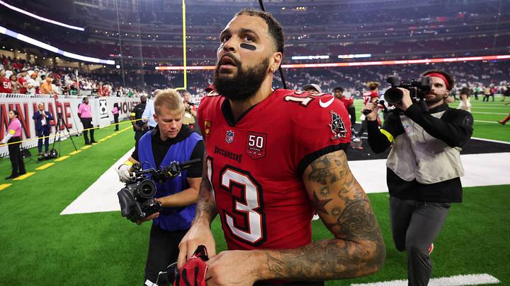 Sep 15, 2025; Houston, Texas, USA; Tampa Bay Buccaneers wide receiver Mike Evans (13) looks on after the game against the Houston Texans at NRG Stadium. Mandatory Credit: Thomas Shea-Imagn Images Sep 15, 2025; Houston, Texas, USA; Tampa Bay Buccaneers wide receiver Mike Evans (13) looks on after the game against the Houston Texans at NRG Stadium. Mandatory Credit: Thomas Shea-Imagn Images