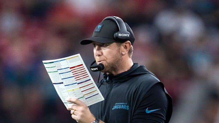 Nov 23, 2025; Glendale, Arizona, USA; Jacksonville Jaguars head coach Liam Coen against the Arizona Cardinals at State Farm Stadium. Mandatory Credit: Mark J. Rebilas-Imagn Images Nov 23, 2025; Glendale, Arizona, USA; Jacksonville Jaguars head coach Liam Coen against the Arizona Cardinals at State Farm Stadium. Mandatory Credit: Mark J. Rebilas-Imagn Images