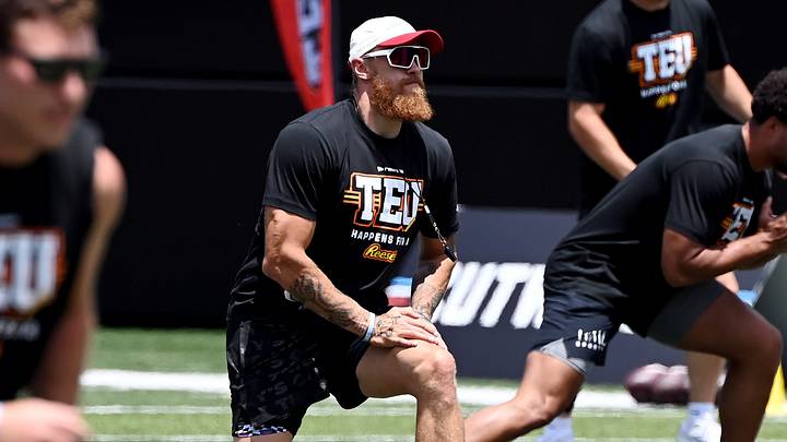 San Francisco 49ers tight end George Kittle warms up during the Tight End University annual offseason training summit at Vanderbilt University’s FirstBank Stadium on Tuesday, June 23, 2026, in Nashville, Tenn. San Francisco 49ers tight end George Kittle warms up during the Tight End University annual offseason training summit at Vanderbilt University’s FirstBank Stadium on Tuesday, June 23, 2026, in Nashville, Tenn.
