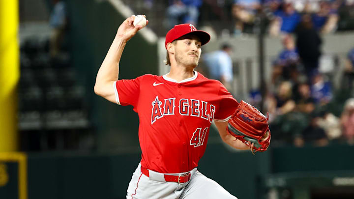 Aug 27, 2025; Arlington, Texas, USA;  Los Angeles Angels starting pitcher Jack Kochanowicz (41) throws during the first inning against the Texas Rangers at Globe Life Field. Mandatory Credit: Kevin Jairaj-Imagn Images