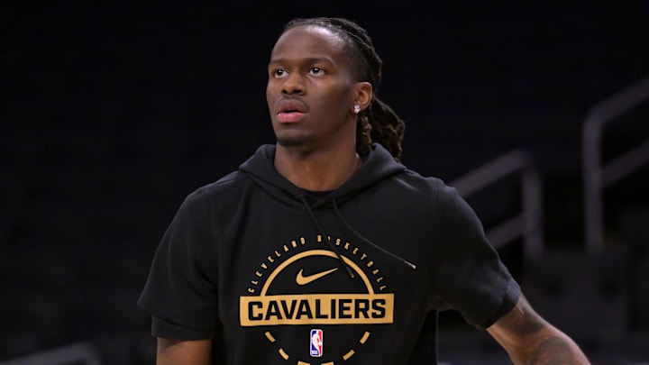 Mar 31, 2026; Los Angeles, California, USA;  Cleveland Cavaliers guard Keon Ellis (14) warms up prior to the game against the Los Angeles Lakers at Crypto.com Arena. Mandatory Credit: Jayne Kamin-Oncea-Imagn Images