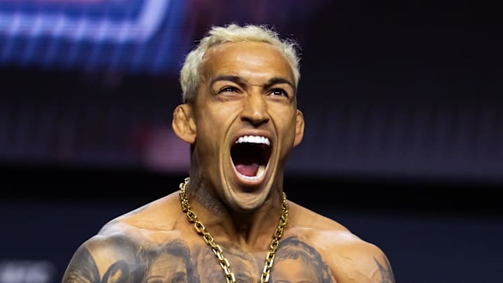 Charles Oliveira hasn't fought in Brazil since 2020.