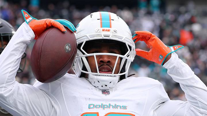 Miami Dolphins wide receiver Jaylen Waddle