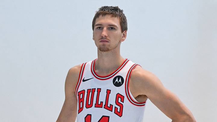 Sep 28, 2026; Chiacgo, Il, USA; Chicago Bulls forward Matas Buzelis (14) poses during media day. Mandatory Credit: Matt Marton-Imagn Images Sep 28, 2026; Chiacgo, Il, USA; Chicago Bulls forward Matas Buzelis (14) poses during media day. Mandatory Credit: Matt Marton-Imagn Images