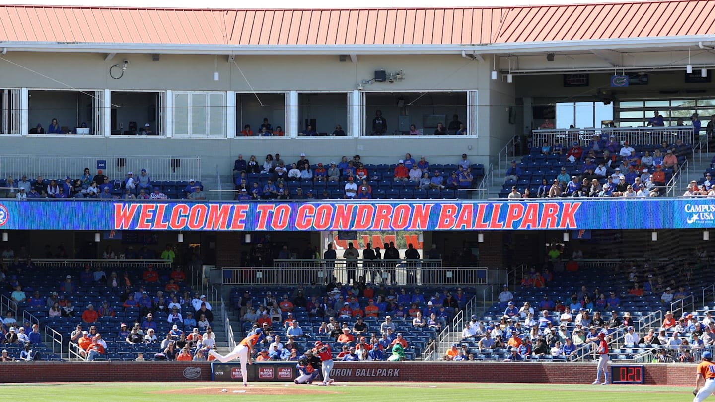 What Florida Associate HC Tom Slater Said After Gators' Loss to UAB in Season Opener