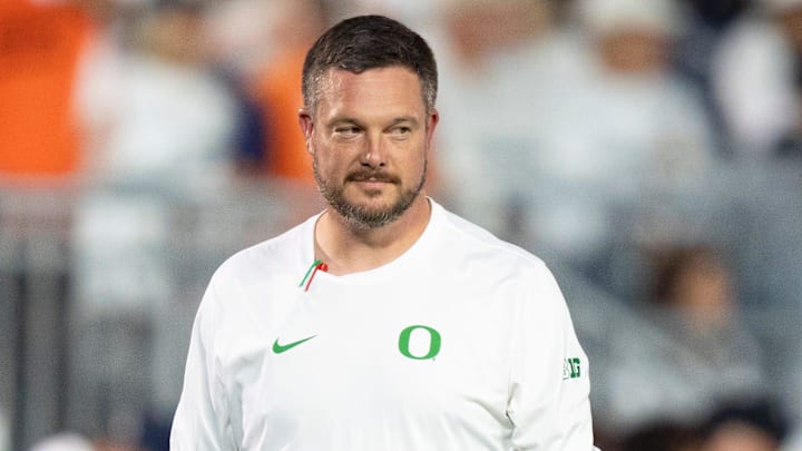Oregon head coach Dan Lanning walks the field during warmups as the Oregon Ducks face the Penn State Nittany Lions on Sept. 27, 2025, at Beaver Stadium in University Park, Pennsylvania.