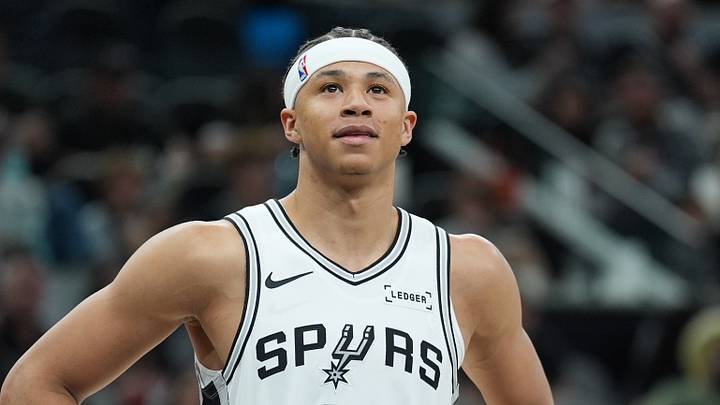 Mar 30, 2026; San Antonio, Texas, USA; San Antonio Spurs forward Carter Bryant (11) looks up in the second half against the Chicago Bulls at Frost Bank Center. Mandatory Credit: Daniel Dunn-Imagn Images Mar 30, 2026; San Antonio, Texas, USA; San Antonio Spurs forward Carter Bryant (11) looks up in the second half against the Chicago Bulls at Frost Bank Center. Mandatory Credit: Daniel Dunn-Imagn Images