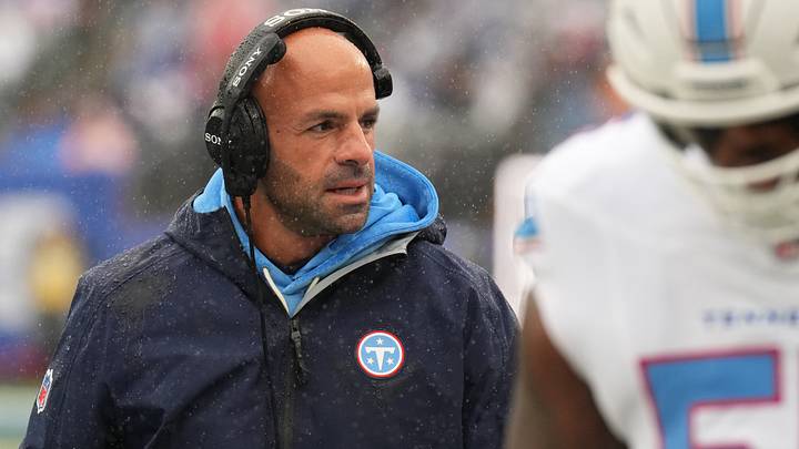 Sep 27, 2026; East Rutherford, New Jersey, USA; Tennessee Titans head coach Robert Saleh looks on from the sideline before the game against the New York Giants at MetLife Stadium. Mandatory Credit: Robert Deutsch-Imagn Images Sep 27, 2026; East Rutherford, New Jersey, USA; Tennessee Titans head coach Robert Saleh looks on from the sideline before the game against the New York Giants at MetLife Stadium. Mandatory Credit: Robert Deutsch-Imagn Images