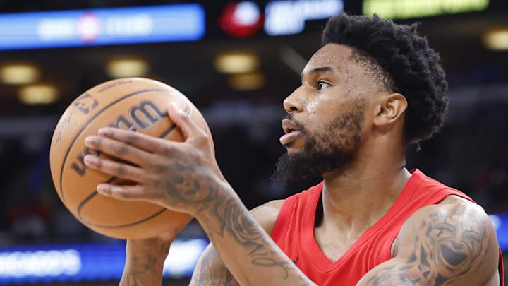 Portland Trail Blazers guard Blake Wesley shoots against the Chicago Bulls.
